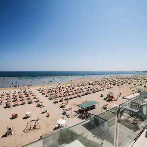 Riviera Mare Life Szálloda
