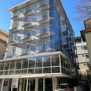 Vernel Szálloda