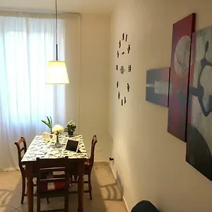  Appartement New Alex Home. Al Teatro. Italie